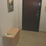 Calla 3 Apartment-main Square,in The Shooping Center - Parking Slot With Securiti And Video * Szkopje