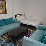 Calla 3 Apartment-main Square,in The Shooping Center - Parking Slot With Securiti And Video * Szkopje