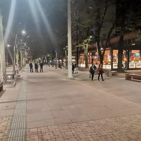 Calla 3 Apartment-main Square,in The Shooping Center - Parking Slot With Securiti And Video * Skopje