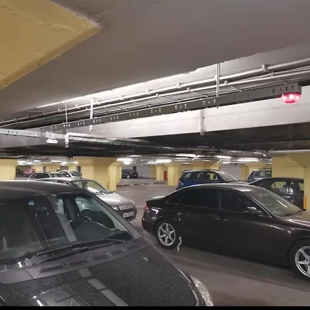 Calla 3 Apartment-main Square,in The Shooping Center - Parking Slot With Securiti And Video * Skopje