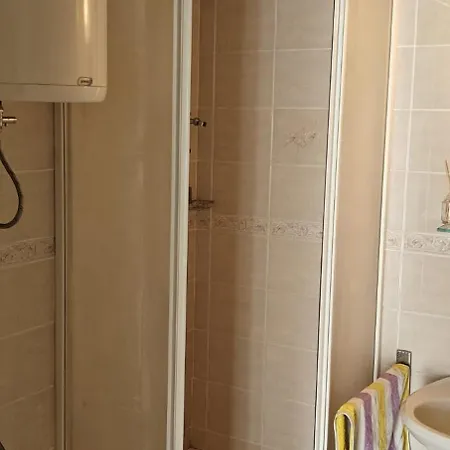 Calla 3 Apartment-main Square,in The Shooping Center - Parking Slot With Securiti And Video דירה