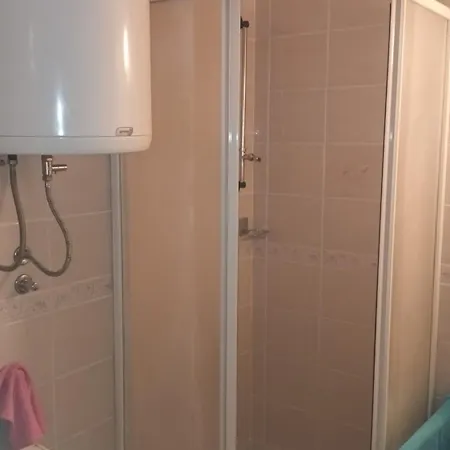 Calla 3 Apartment-main Square,in The Shooping Center - Parking Slot With Securiti And Video * Skopje