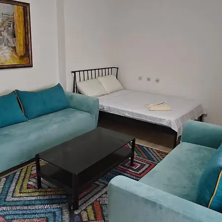 Calla 3 Apartment-main Square,in The Shooping Center - Parking Slot With Securiti And Video * Skopje