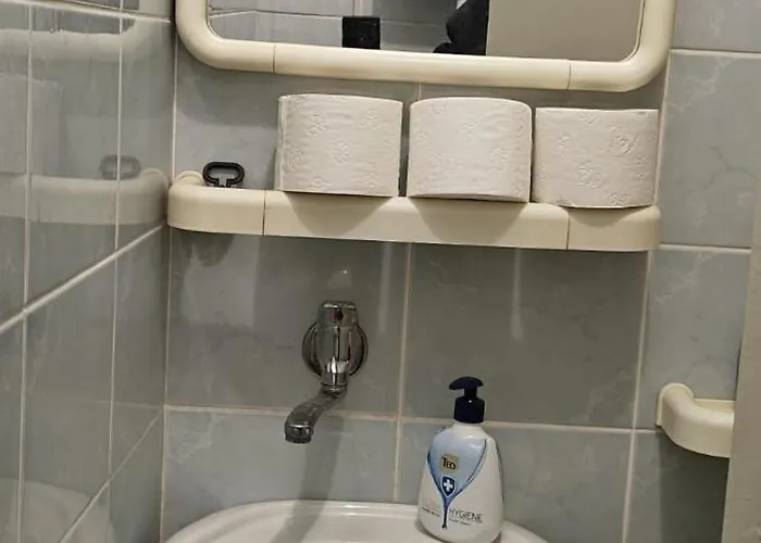 Calla 3 Apartment-main Square,in The Shooping Center - Parking Slot With Securiti And Video * Скопье