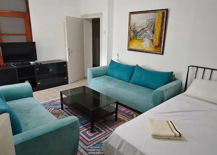 Calla 3 Apartment-main Square,in The Shooping Center - Parking Slot With Securiti And Video